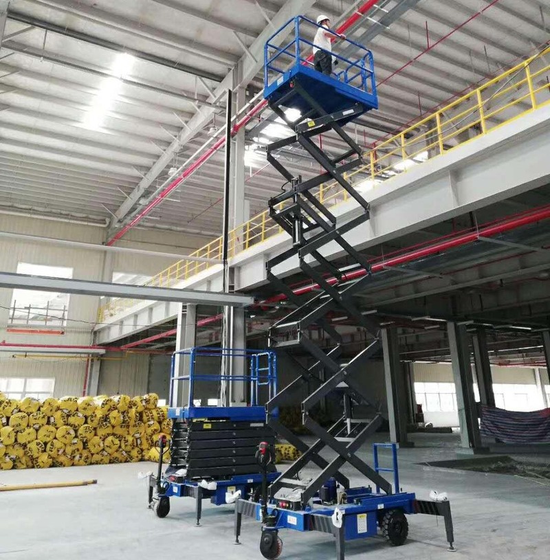 双河助力行走剪叉式高空作业平台